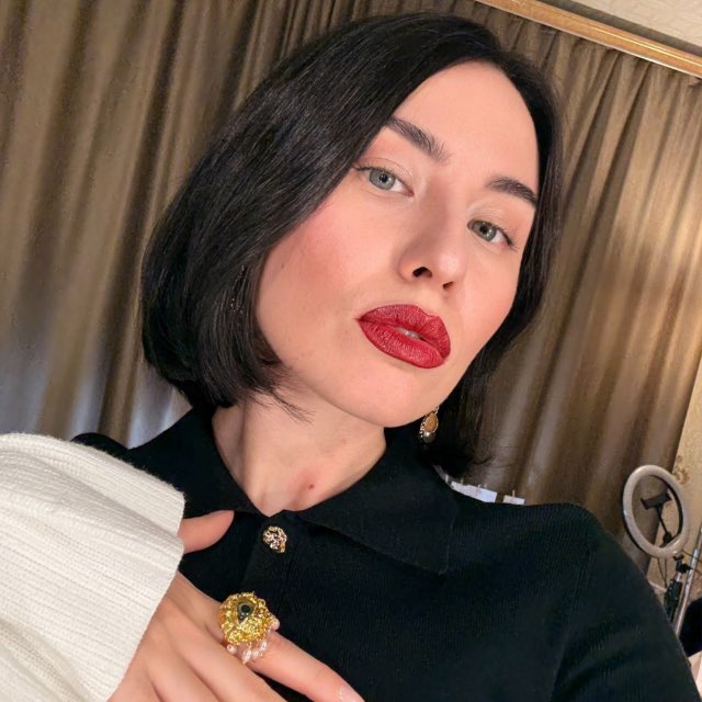 Снежана Майская